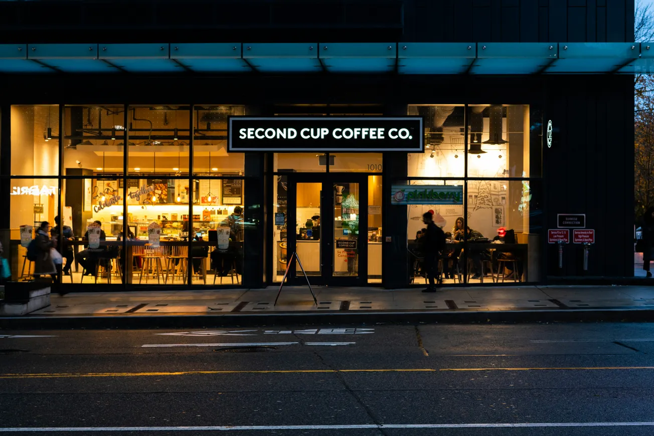 Canada’s Second Cup Café drops non-dairy surcharge