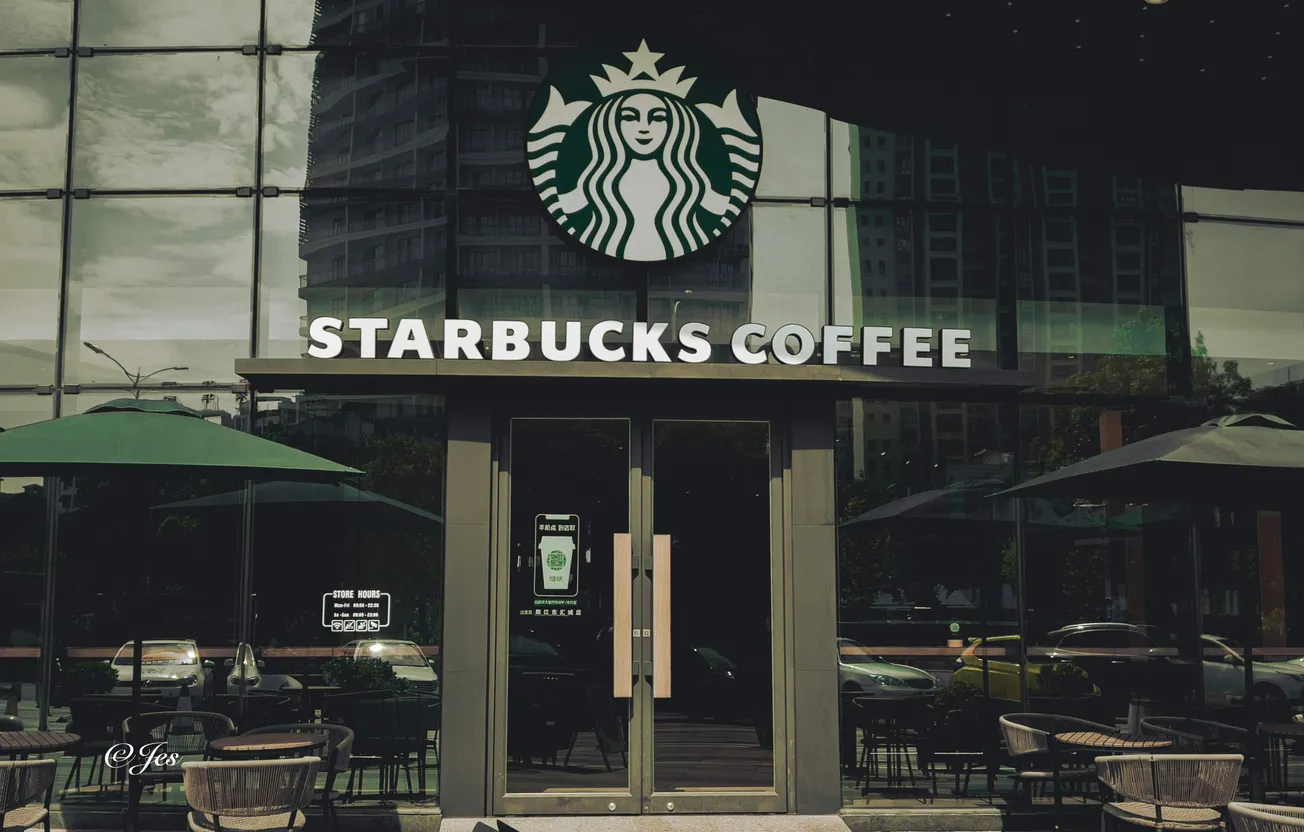 Starbucks refutes reports regarding a full sale of its China operations