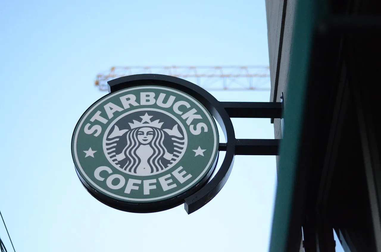Starbucks Chief Technology Officer resigns in blow to digital overhaul