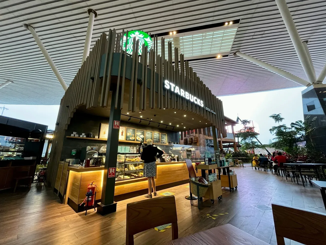 Analysis: Starbucks’ India market lead on a knife-edge as competitors close in