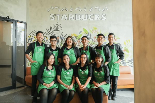 Starbucks membuka signature store pertama di Indonesia